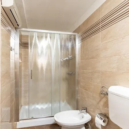 Holiday House Casa Mia بوريتش